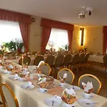& Assmann Hotel 3*