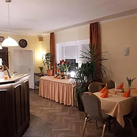 Отель & Assmann Hochkirch